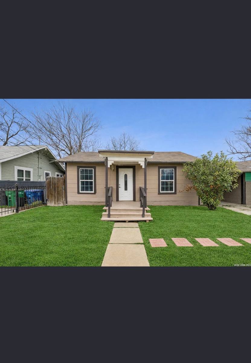 Apartment for rent at 253 Carroll St #1, San Antonio, TX 78225
