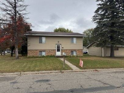 House for rent at 1205 11th St SE, Saint Cloud, MN 56304