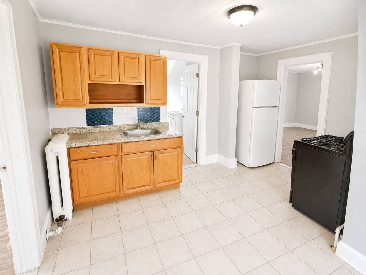 Apartment for rent at 117 4th Ave #3, East Orange, NJ 07017