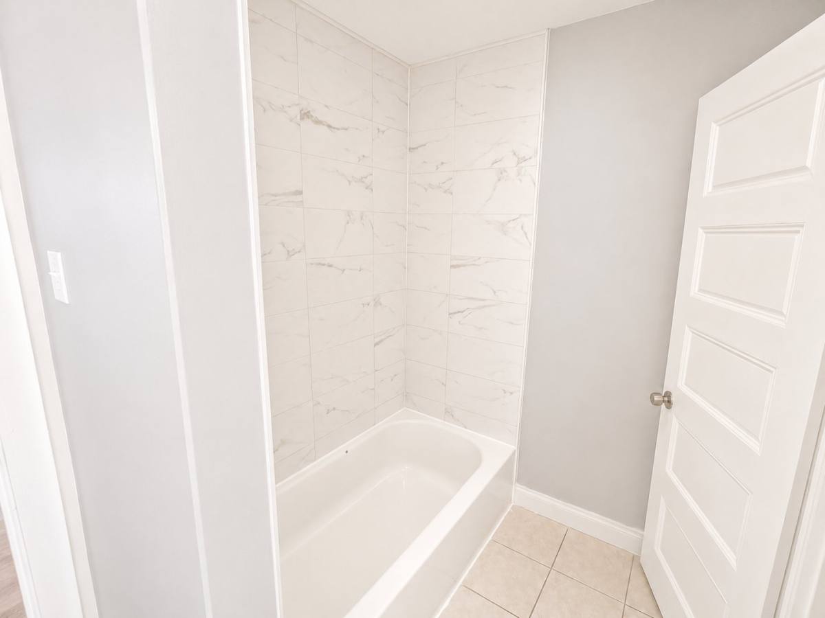 Apartment for rent at 117 4th Ave #3, East Orange, NJ 07017