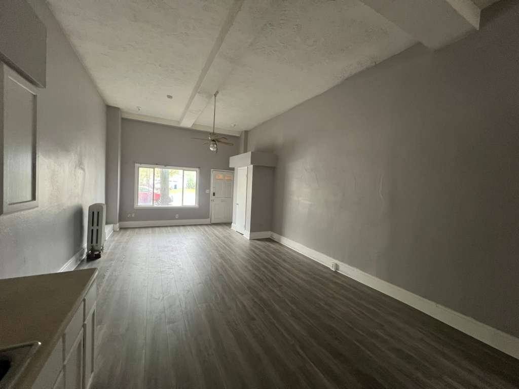 Apartment for rent at 14628 Lakeshore Blvd, Cleveland, OH 44110