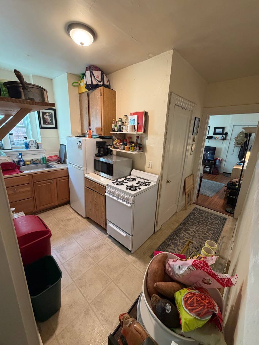 Apartment for rent at 185 Lowell St, Somerville, MA 02144