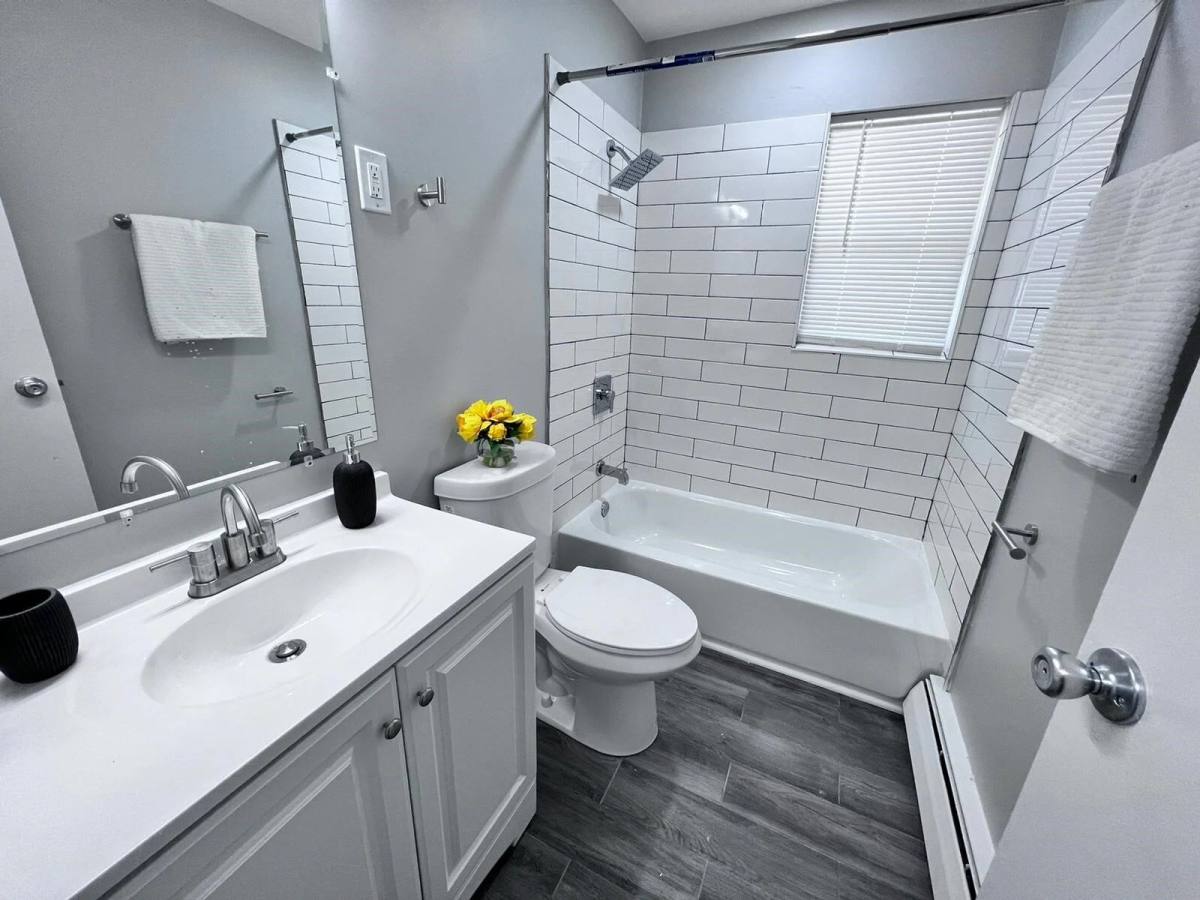 Apartment for rent at 92 Oak St #C16, Clementon, NJ 08021