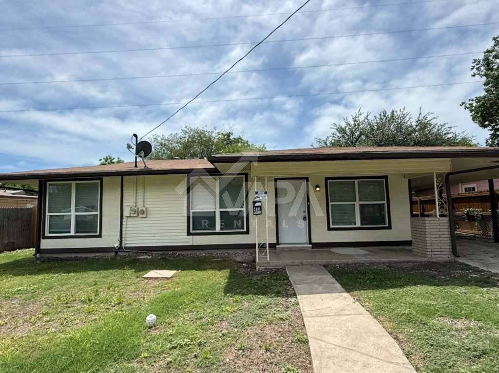 House for rent at 411 Yolanda Dr, San Antonio, TX 78228