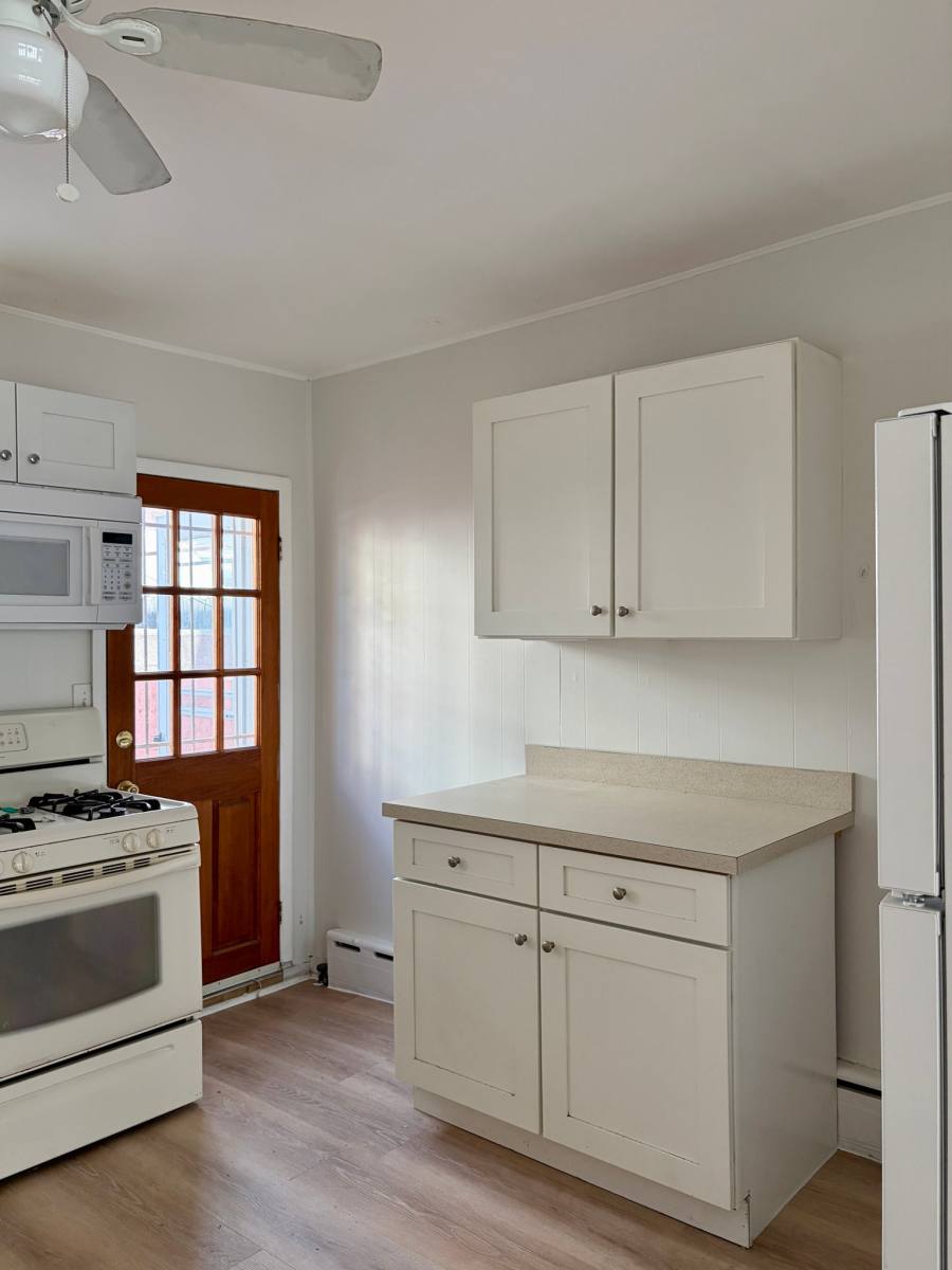 Townhouse for rent at 2011 S Darien St, Philadelphia, PA 19148