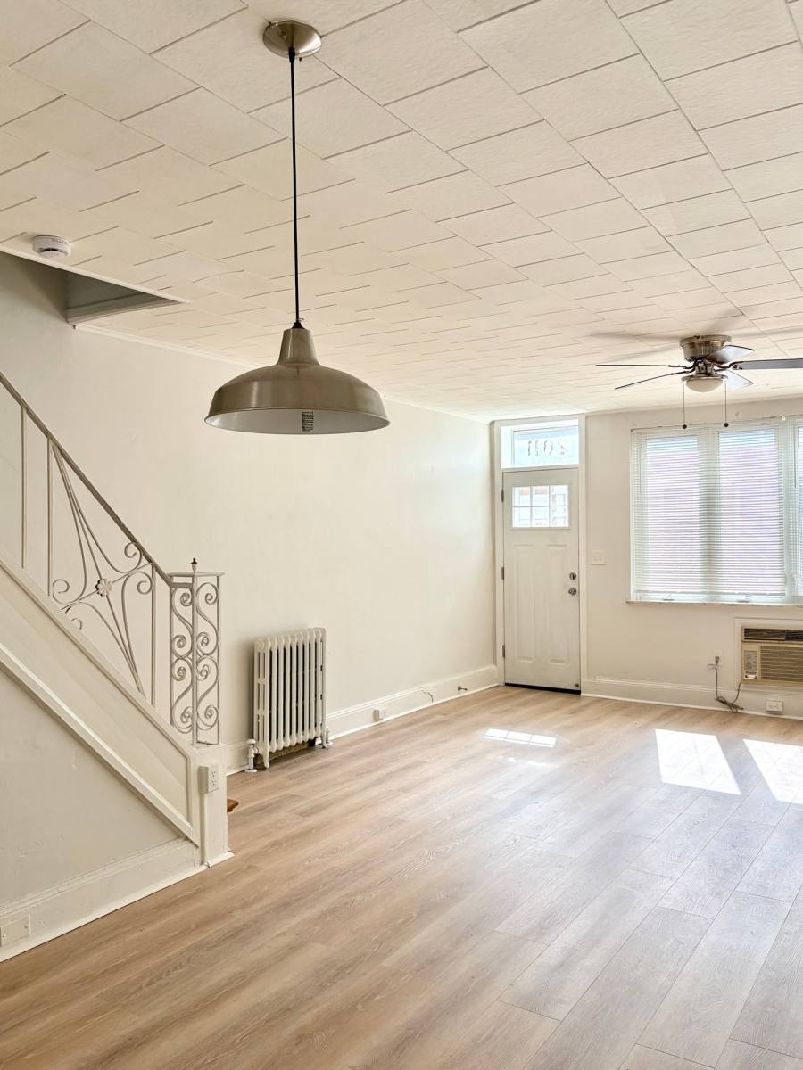 Townhouse for rent at 2011 S Darien St, Philadelphia, PA 19148