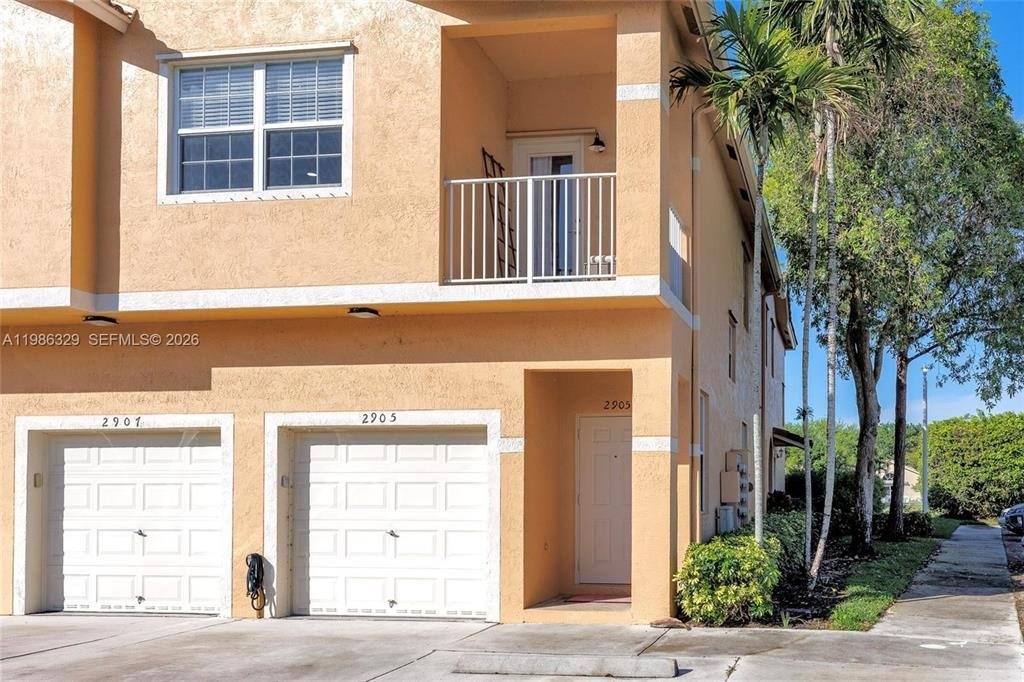Townhouse for rent at 2905 Crestwood Terrace #3203, Pompano Beach, FL 33063