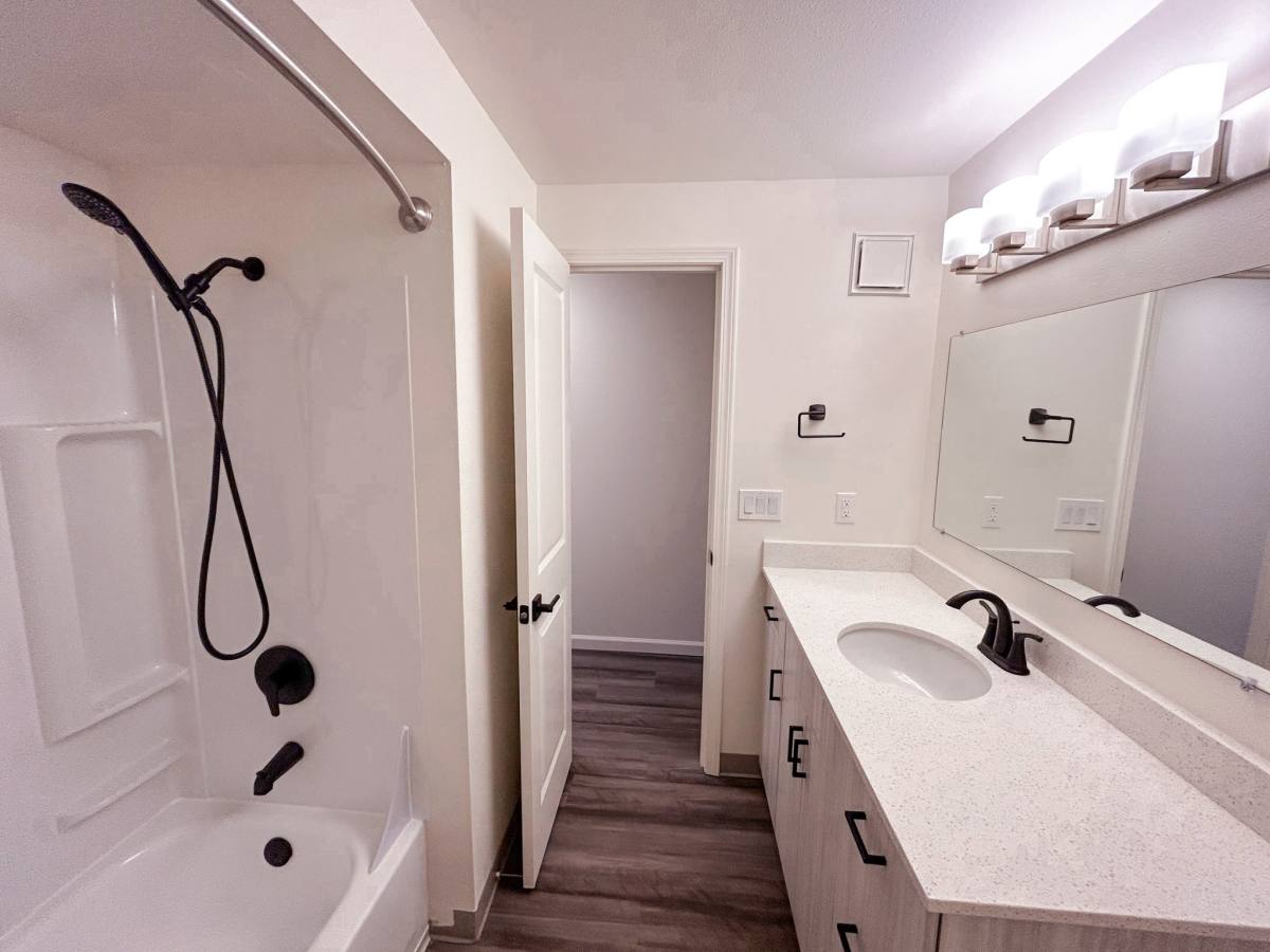 Apartment for rent at 5005 SW Murray Blvd #302, Beaverton, OR 97005
