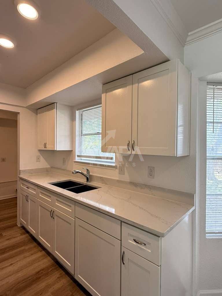 House for rent at 6607 Benhill, San Antonio, TX 78239