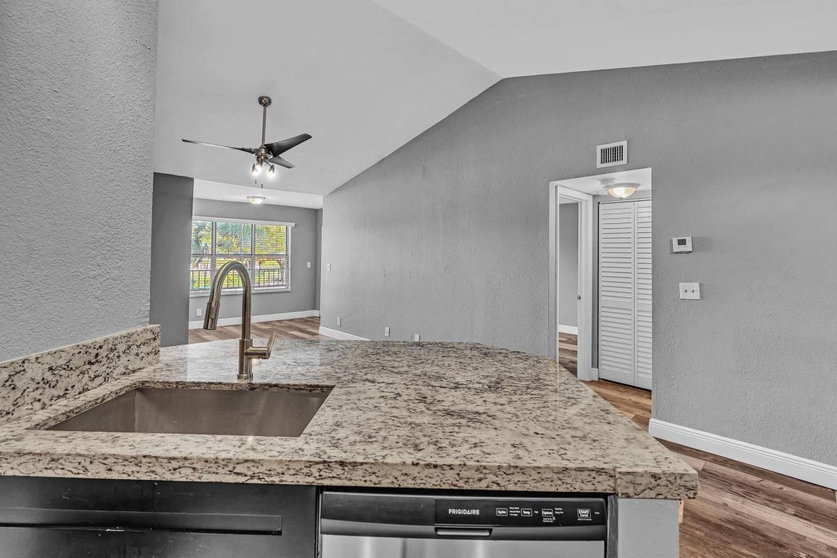 Apartment for rent at 3300 Pinewalk Dr N #1925, Pompano Beach, FL 33063