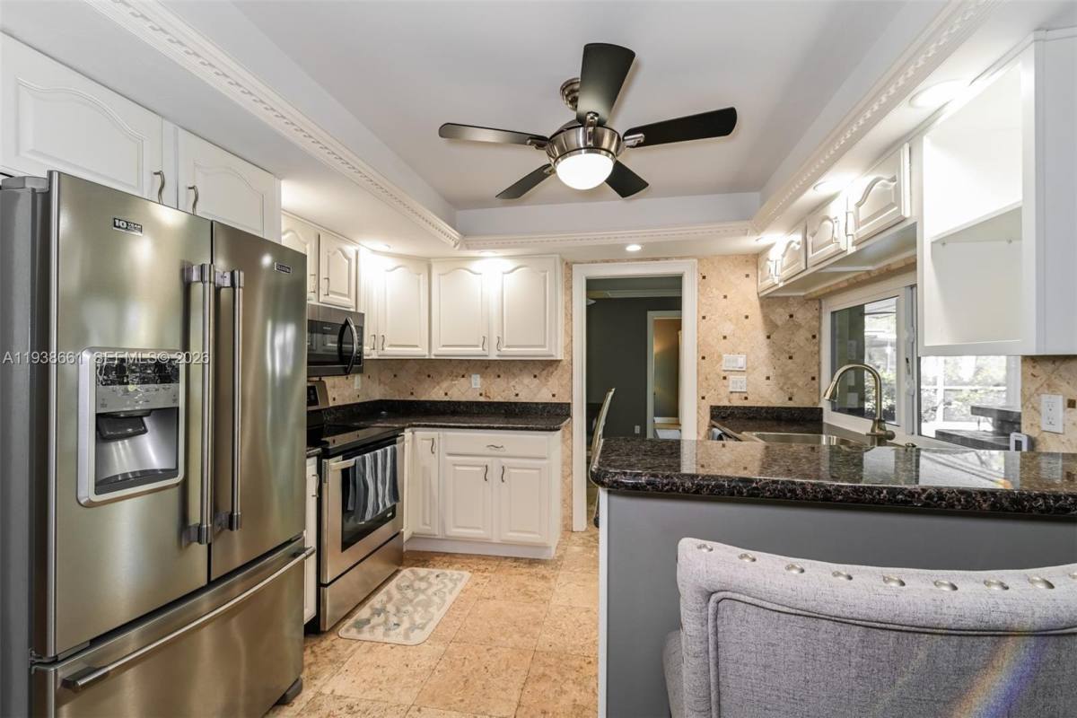 House for rent at 283 Forest Hills Blvd, Naples, FL 34113