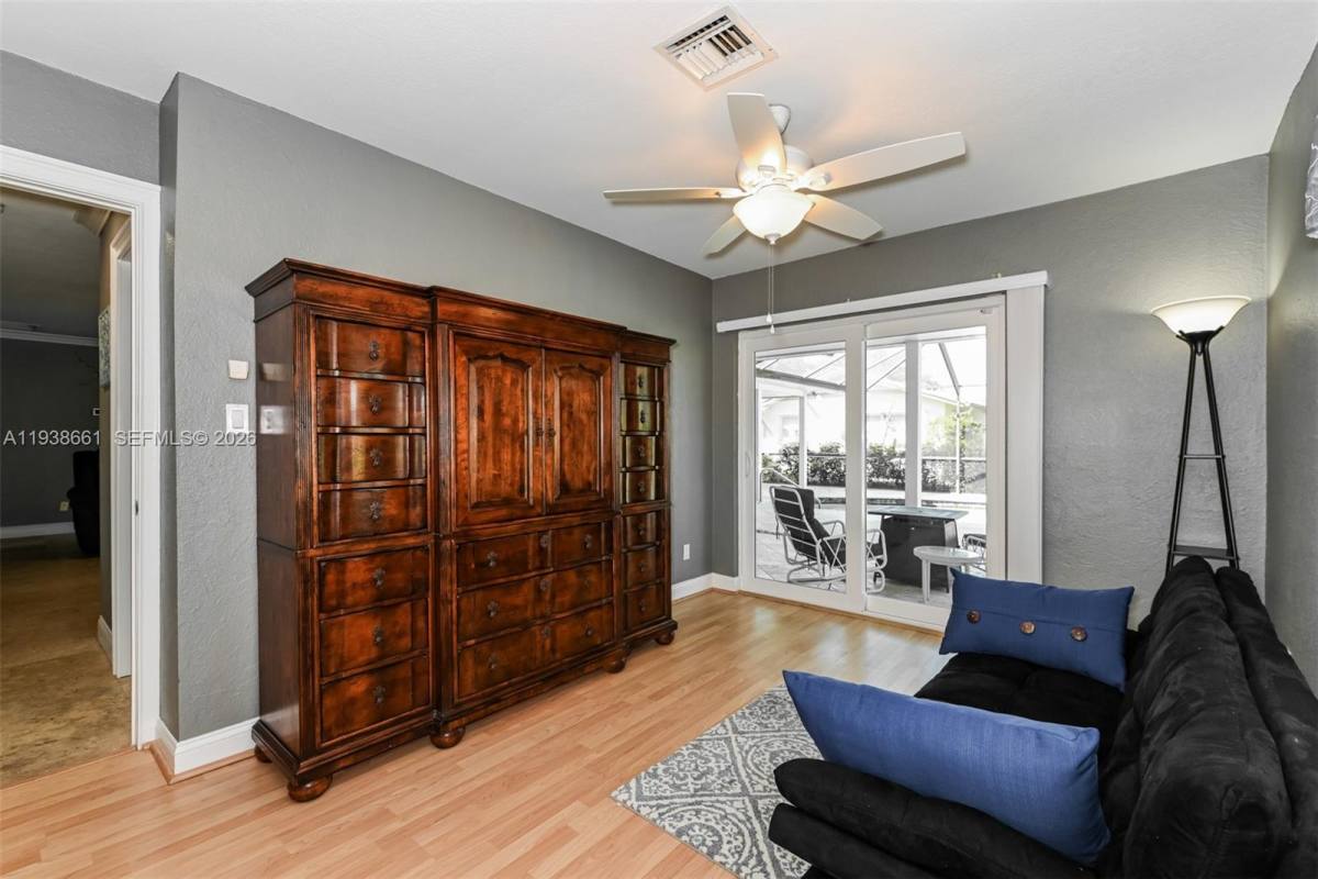 House for rent at 283 Forest Hills Blvd, Naples, FL 34113