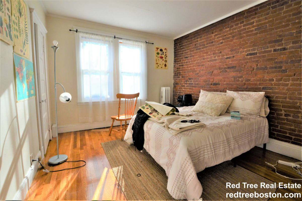 Apartment for rent at 6 Colliston Rd #2S, Brighton, MA 02135