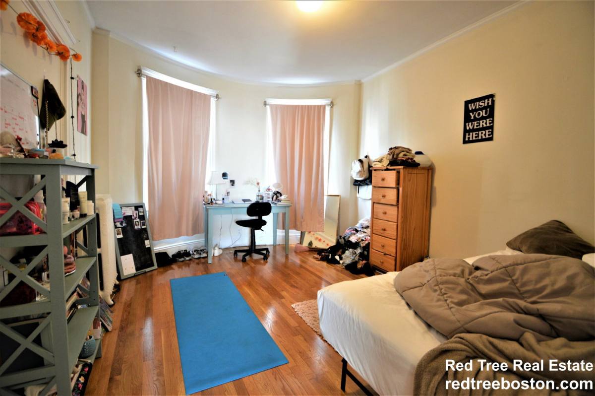Apartment for rent at 6 Colliston Rd #2S, Brighton, MA 02135