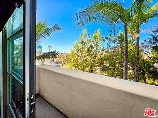 House for rent at 10795 Wilshire Blvd #304, Los Angeles, CA 90024