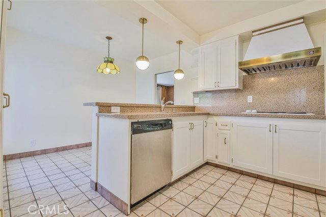House for rent at 3744 Pine Ave, Long Beach, CA 90807