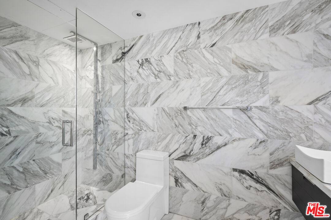 Apartment for rent at 1100 Alta Loma Rd #1505, West Hollywood, CA 90069
