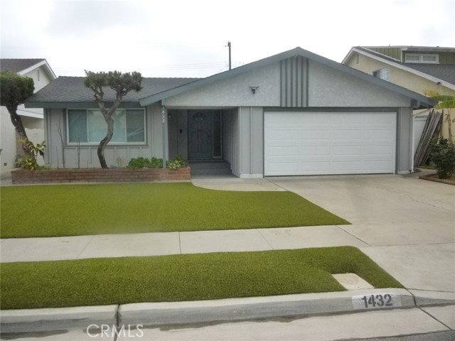 House for rent at 1432 W 172nd St, Gardena, CA 90247