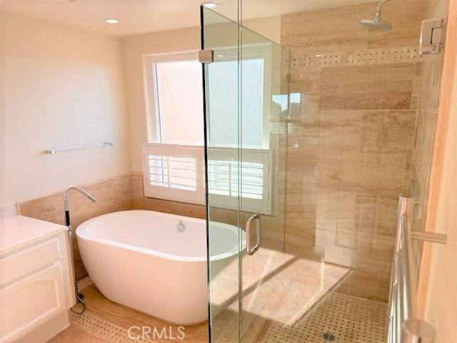Apartment for rent at 19575 Grandview Circle, Huntington Beach, CA 92648