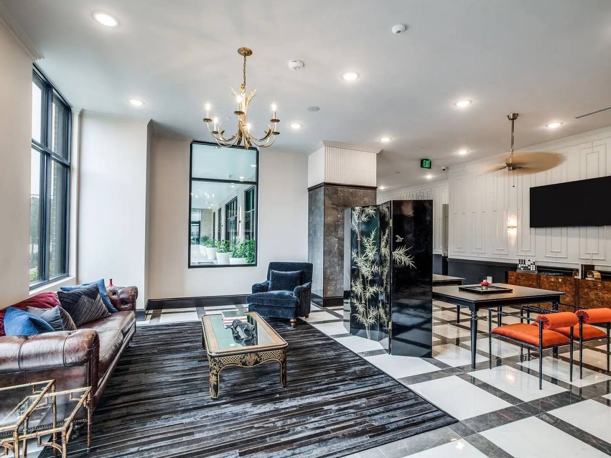 Apartment for rent at 5350 Crawford St, Houston, TX 77004