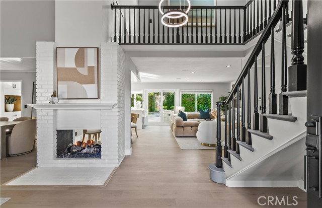House for rent at 9882 Kings Canyon Dr, Huntington Beach, CA 92646