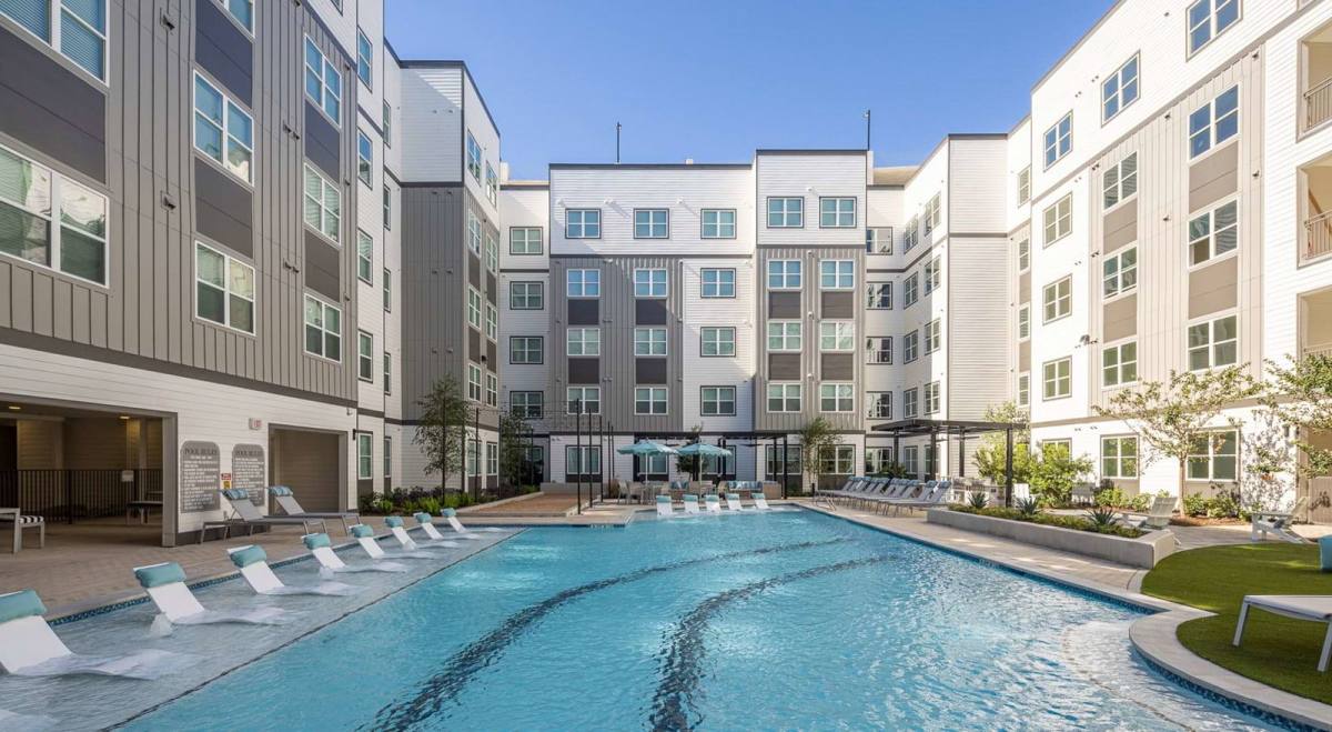 Apartment for rent at 1505 Oliver St, Houston, TX 77007