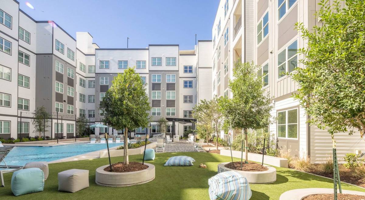 Apartment for rent at 1505 Oliver St, Houston, TX 77007