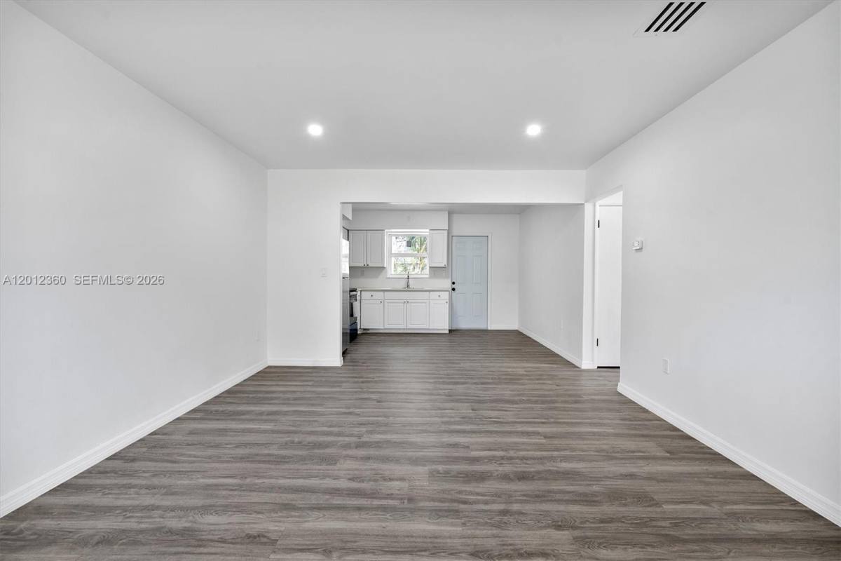 Apartment for rent at 1061 NW 108th Terrace #1063, Miami, FL 33168