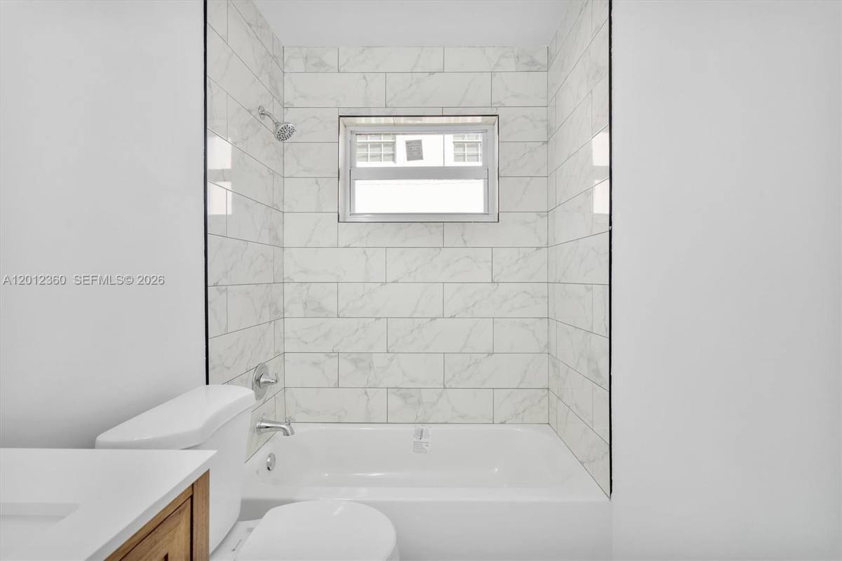 Apartment for rent at 1061 NW 108th Terrace #1063, Miami, FL 33168