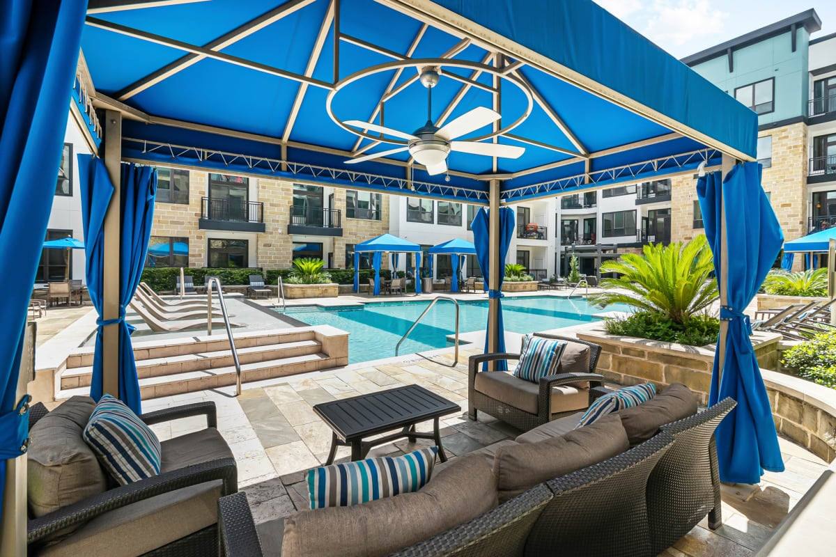 Apartment for rent at 1616 W Dallas St, Houston, TX 77019