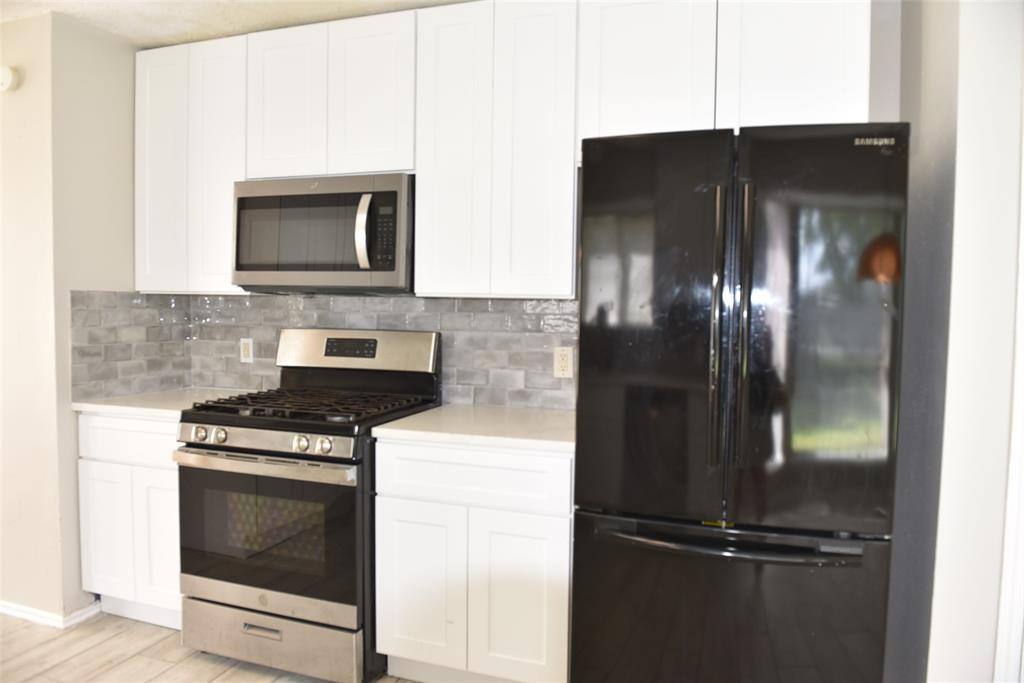 House for rent at 12307 Glenmeadow Dr, Stafford, TX 77477