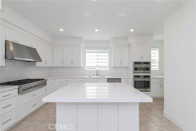 Townhouse for rent at 1809 Lychee St, Fullerton, CA 92835