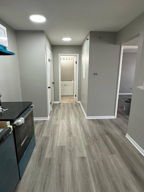 Apartment for rent at 8646 S Roberts Rd, Justice, IL 60458