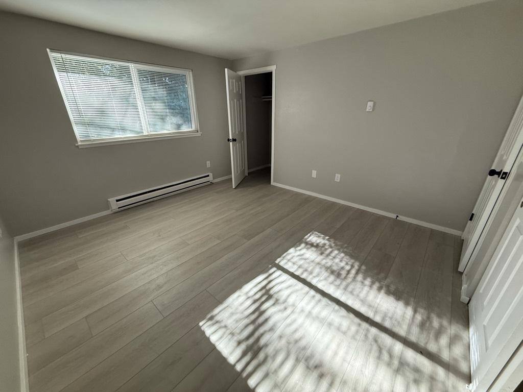Townhouse for rent at 508 11th St NW, Puyallup, WA 98371