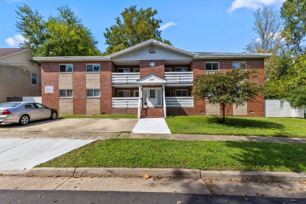 Apartment for rent at 2421 Bolton St, Norfolk, VA 23504
