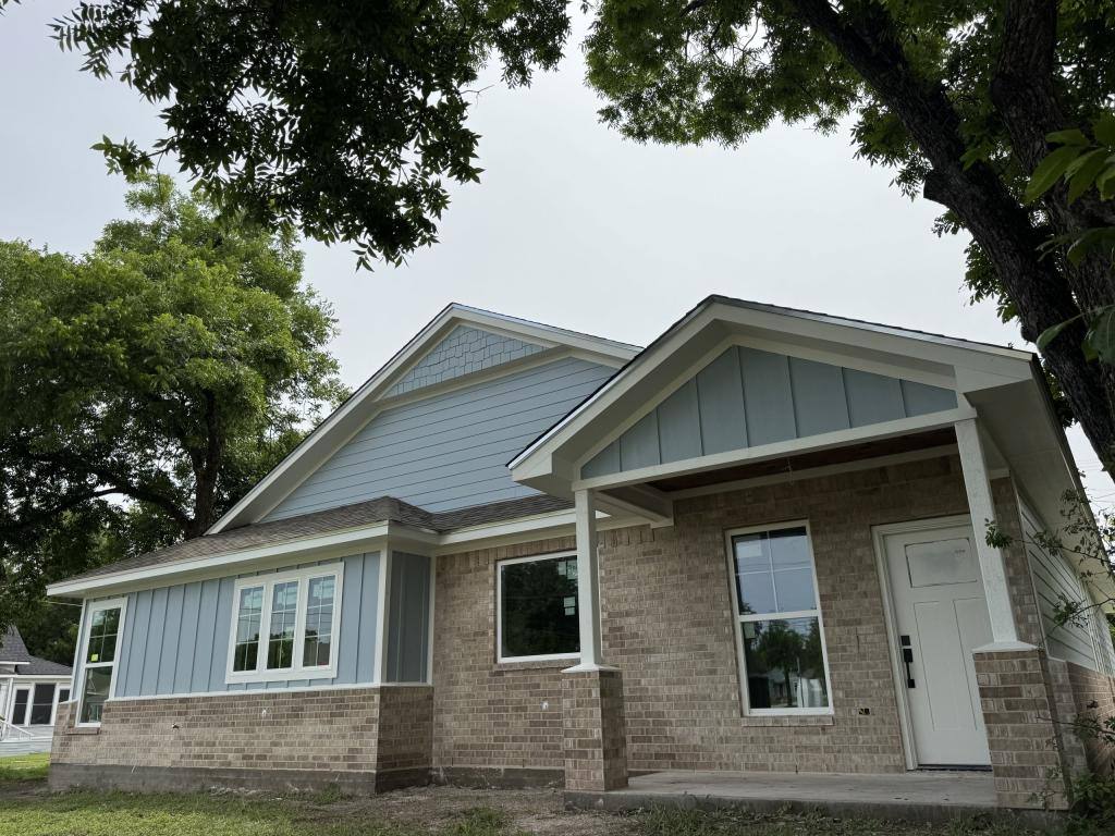 Townhouse for rent at 717 N 3rd St, Temple, TX 76501