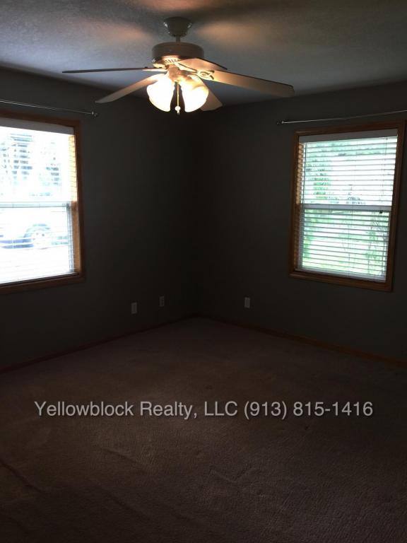 House for rent at 2311 W 79th St, Prairie Village, KS 66208