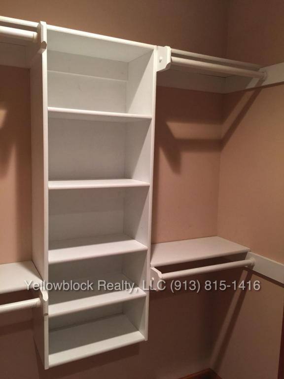 House for rent at 2311 W 79th St, Prairie Village, KS 66208