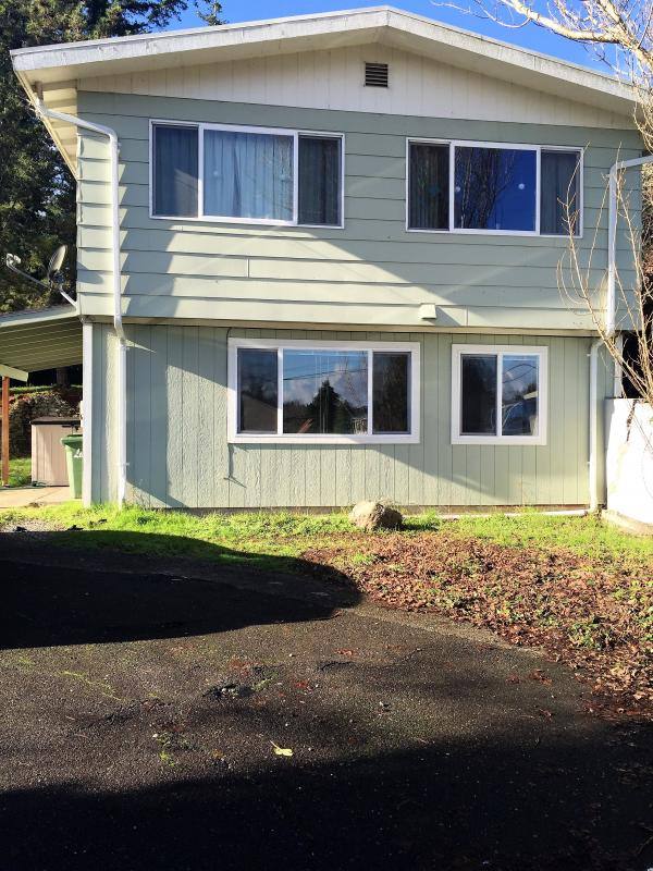 House for rent at 995 S 10th St, Coos Bay, OR 97420