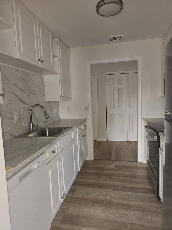 Apartment for rent at 100 Quarry Rd, Hamburg, NJ 07419