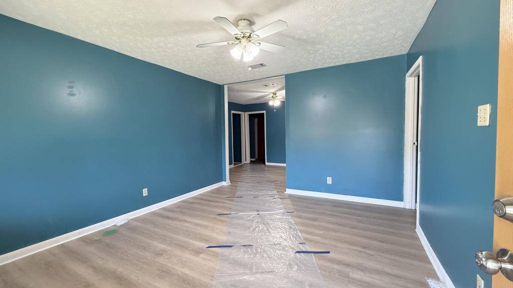 House for rent at 865 Jett Rd, Jonesboro, GA 30236