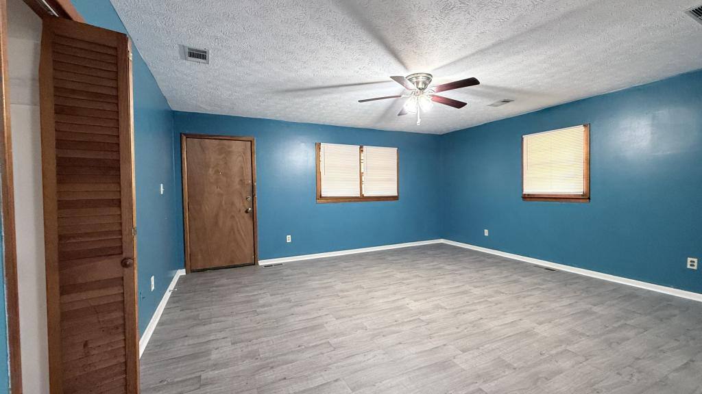 House for rent at 865 Jett Rd, Jonesboro, GA 30236