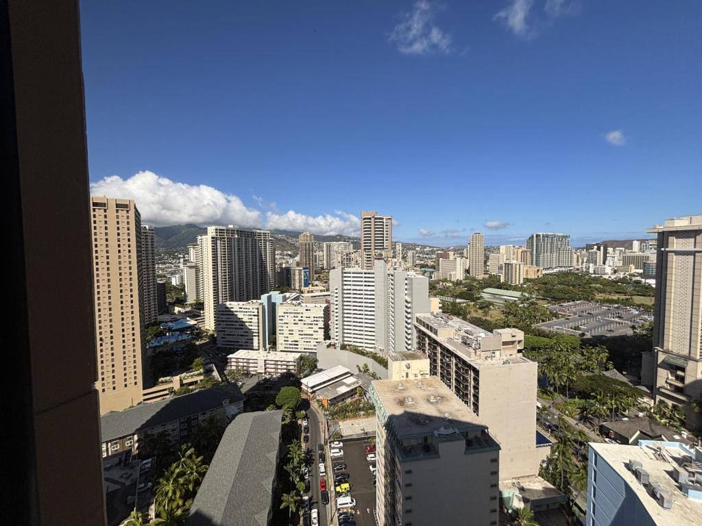 Apartment for rent at 1778 Ala Moana Blvd #3215, Honolulu, HI 96815