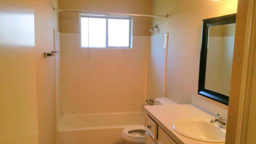 House for rent at 12210 Roandale Dr, Houston, TX 77048