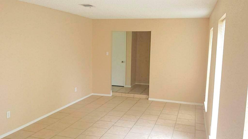 House for rent at 12210 Roandale Dr, Houston, TX 77048