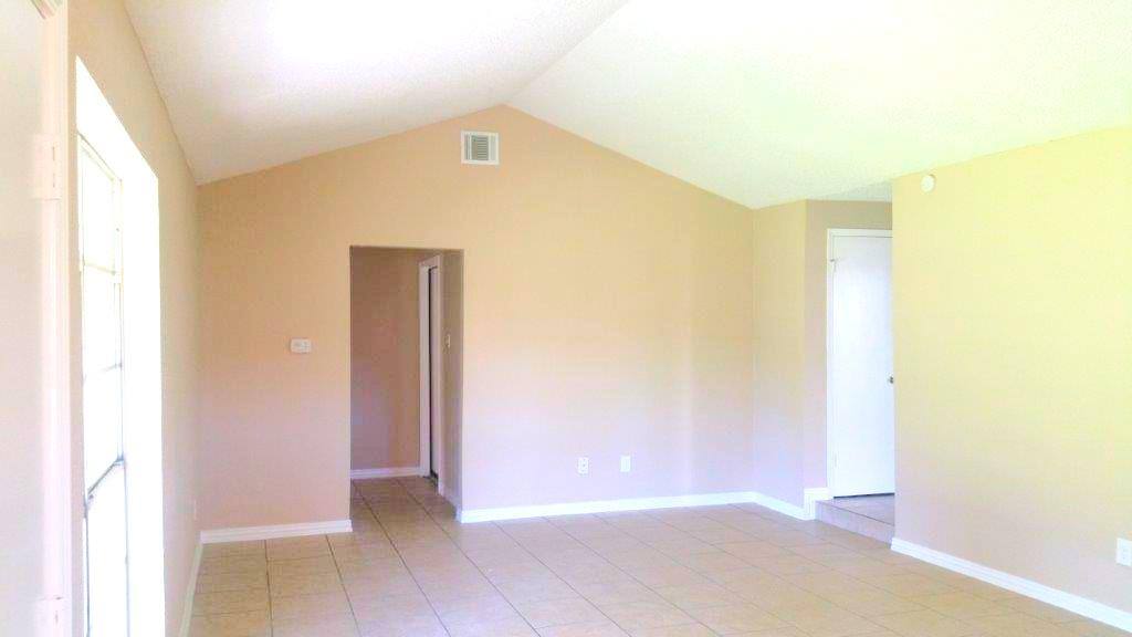 House for rent at 12210 Roandale Dr, Houston, TX 77048