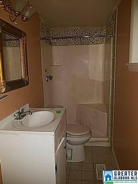 House for rent at 8108 4th Ave S, Birmingham, AL 35206