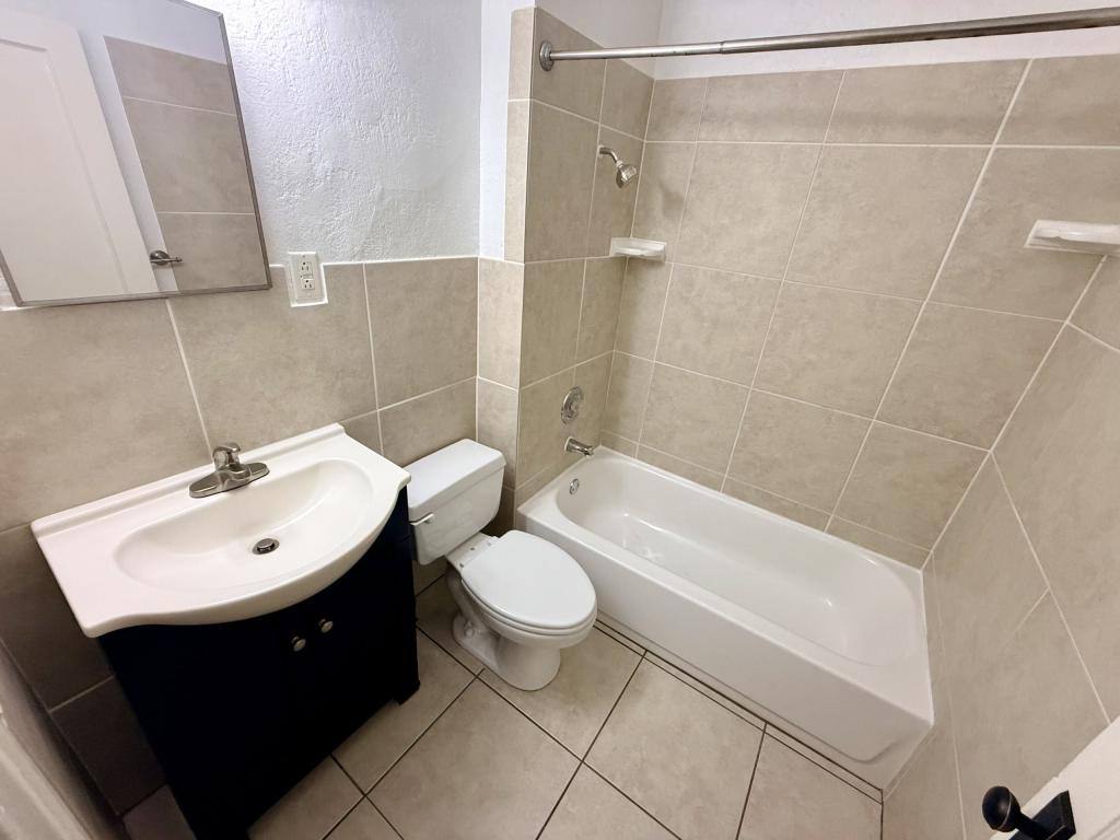 Apartment for rent at 1135 Highland St N, Saint Petersburg, FL 33701
