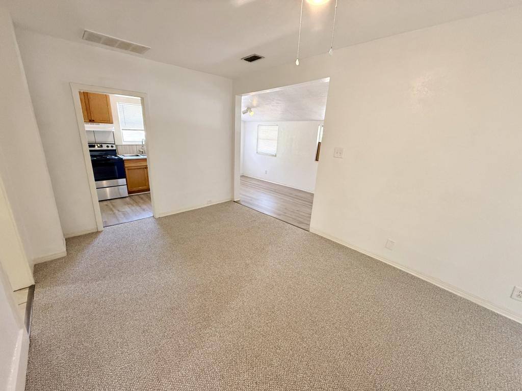 Apartment for rent at 1135 Highland St N, Saint Petersburg, FL 33701
