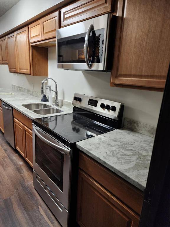 Townhouse for rent at 3324-B Seine St, New Orleans, LA 70114
